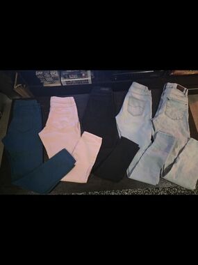 Lot of 5 -  Size Medium 28/29 W